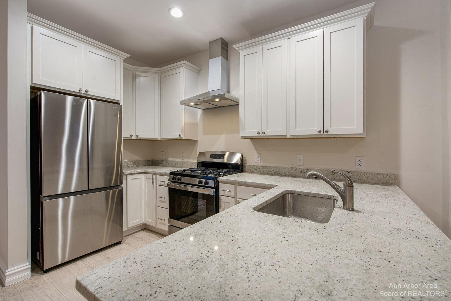 3231 Lohr Road Ann Arbor, MI 48108 - Photo 7 of 25 Photo 7