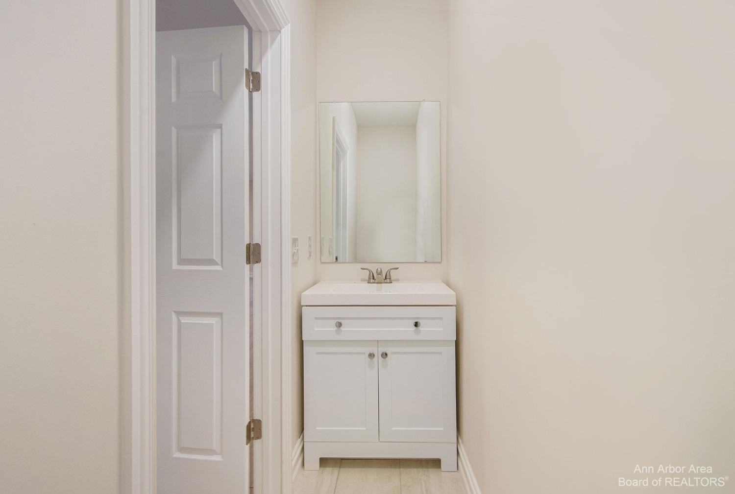3231 Lohr Road Ann Arbor, MI 48108 - Photo 9 of 25 Photo 9
