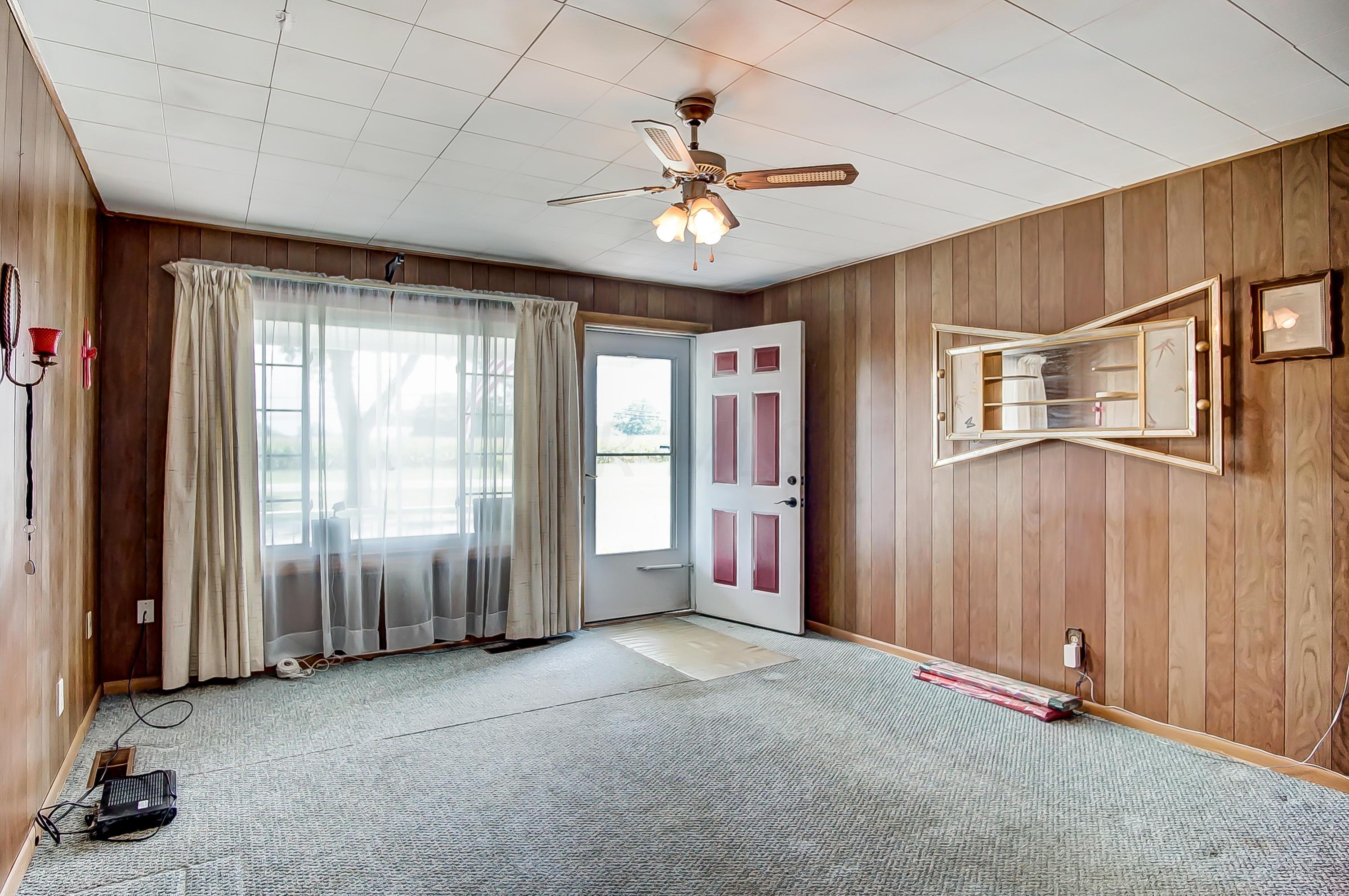 5047 Lockbourne Road Columbus, OH 43207 - Photo 5 of 22
