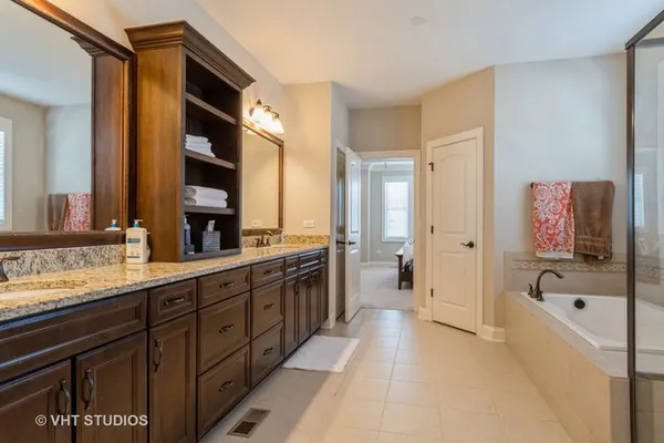 $4,950 | 1236 North Webster Street, Naperville, IL 60563