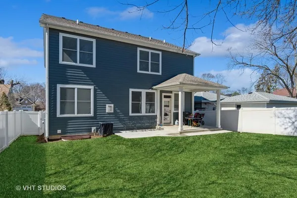 $4,950 | 1236 North Webster Street, Naperville, IL 60563