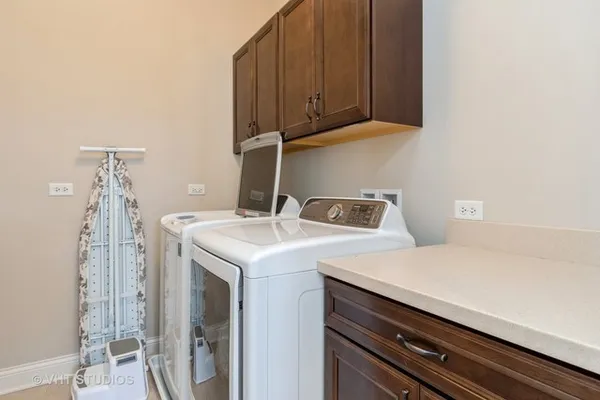 $4,950 | 1236 North Webster Street, Naperville, IL 60563