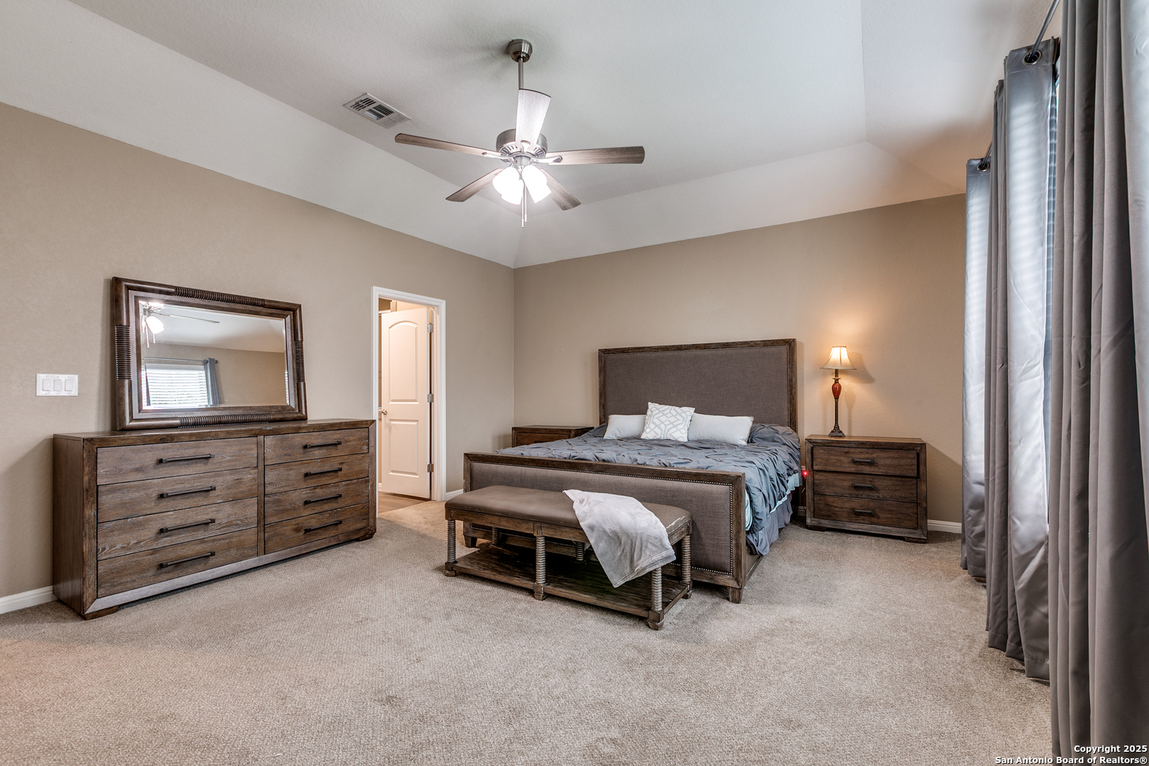 305 Iron Gate Pleasanton, TX 78064 - Photo 12 of 26