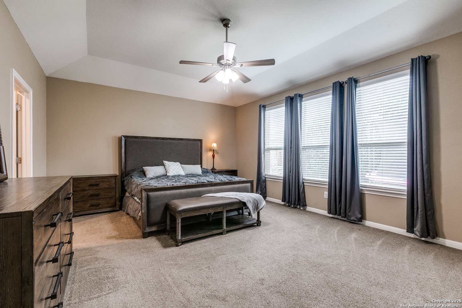 305 Iron Gate Pleasanton, TX 78064 - Photo 13 of 26