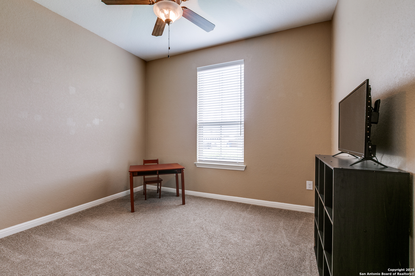 305 Iron Gate Pleasanton, TX 78064 - Photo 16 of 26