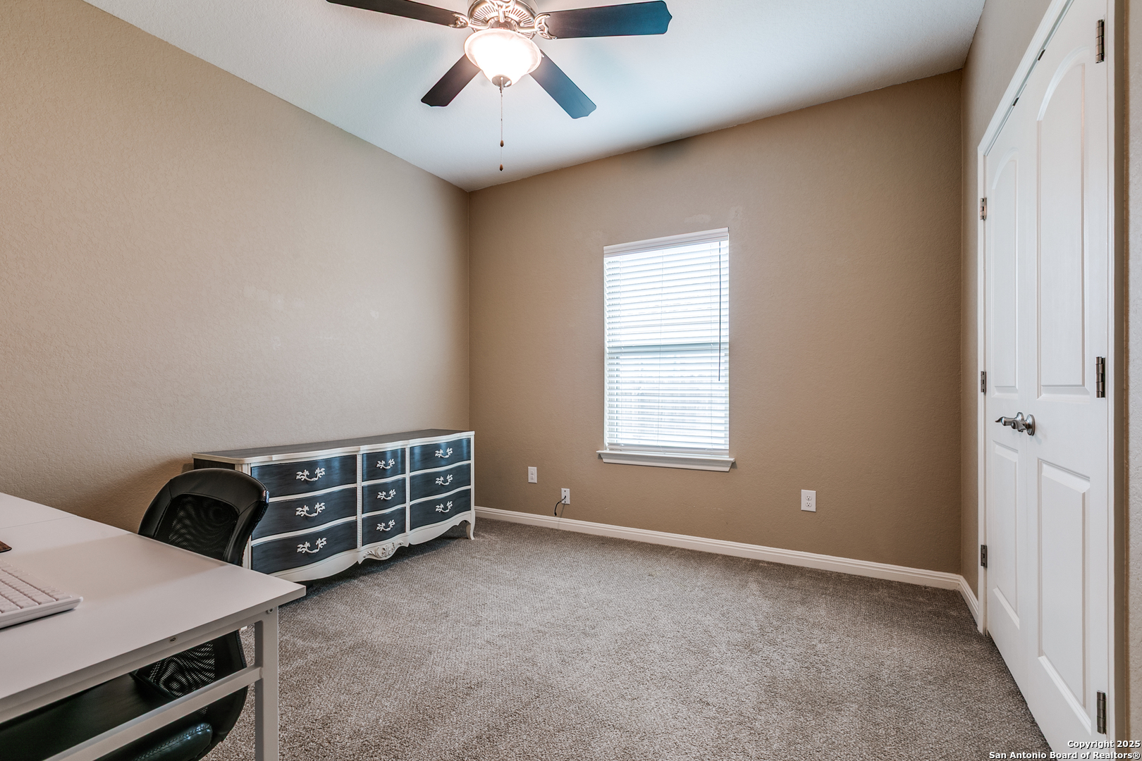 305 Iron Gate Pleasanton, TX 78064 - Photo 18 of 26