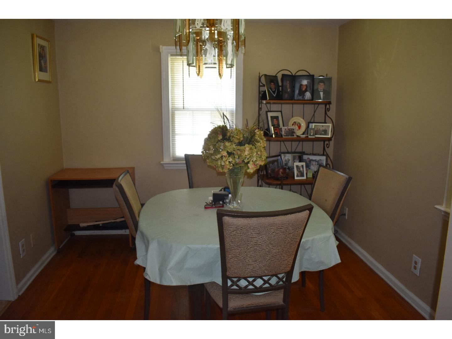 2221 Clayton Road Morton, PA 19070 - Photo 4 of 16 Gallery Image 4
