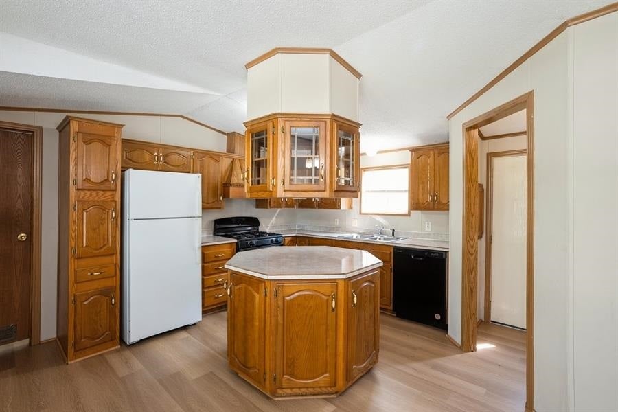 7500 Southeast Bloomfield Road, Unit 86 Des Moines, IA 50320 - Photo 4 of 9 Gallery Image 4