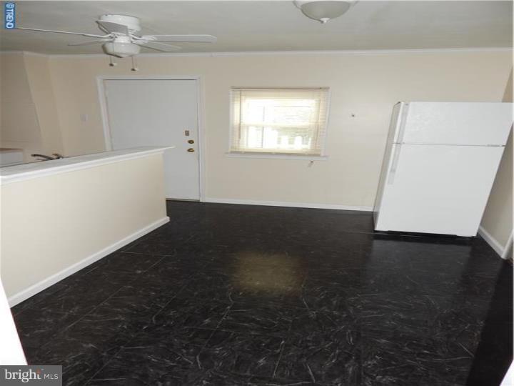 236 Chelsea Road Fairless Hills, PA 19030 - Photo 4 of 12 Kitchen
