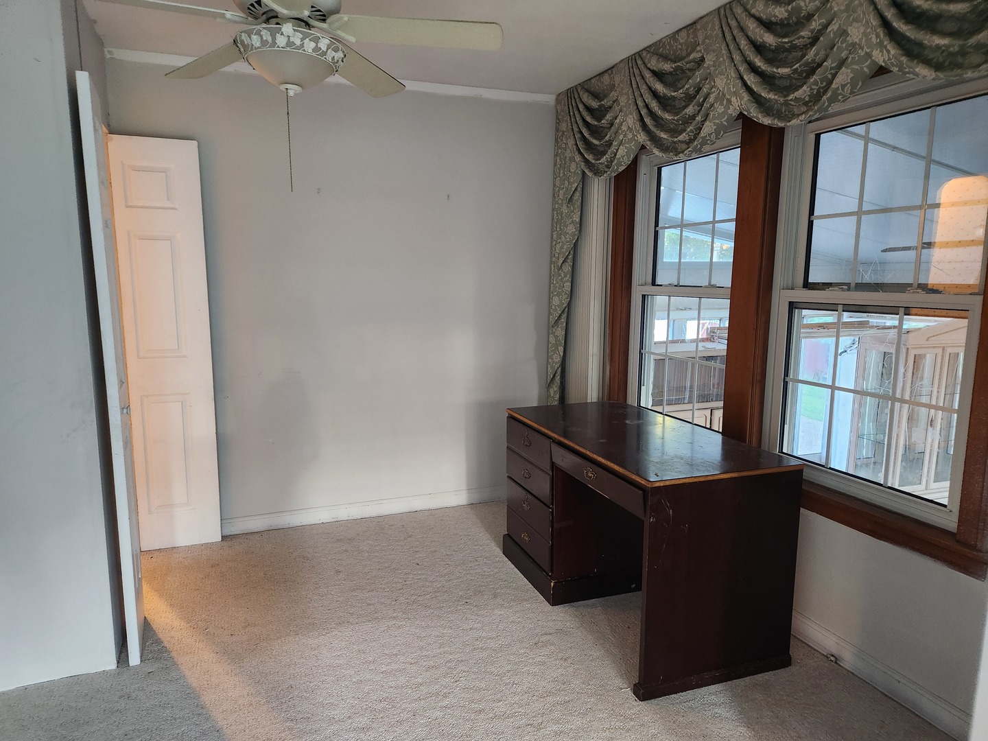 215 North Westgate Road Mount Prospect, IL 60056 - Photo 11 of 25 Gallery Image 11