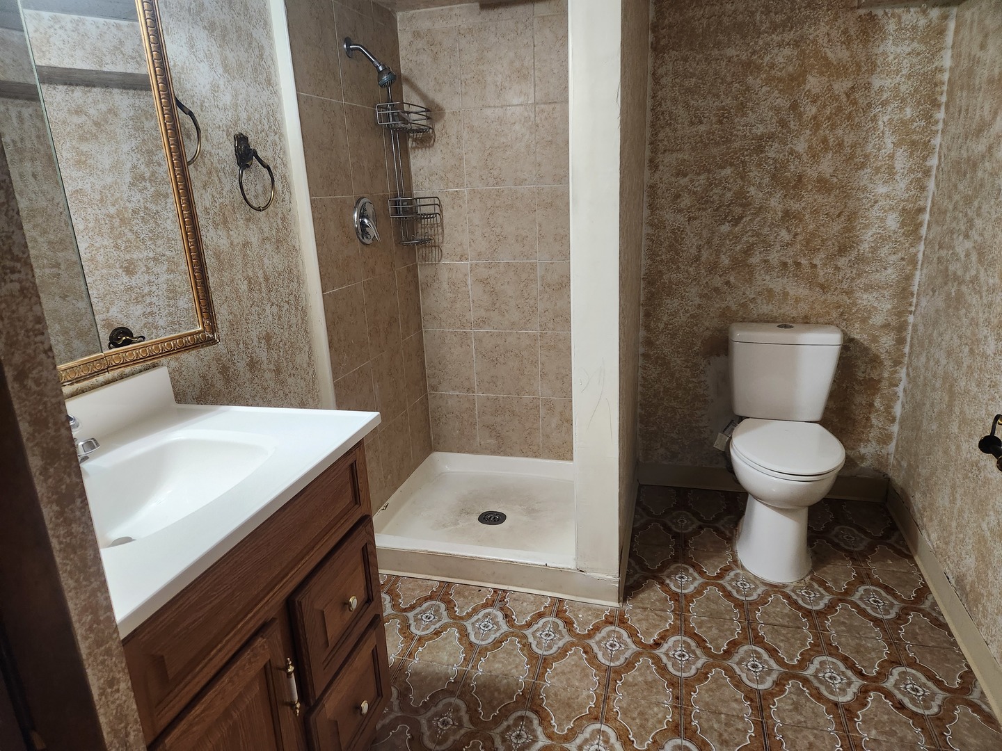 215 North Westgate Road Mount Prospect, IL 60056 - Photo 14 of 25 Gallery Image 14