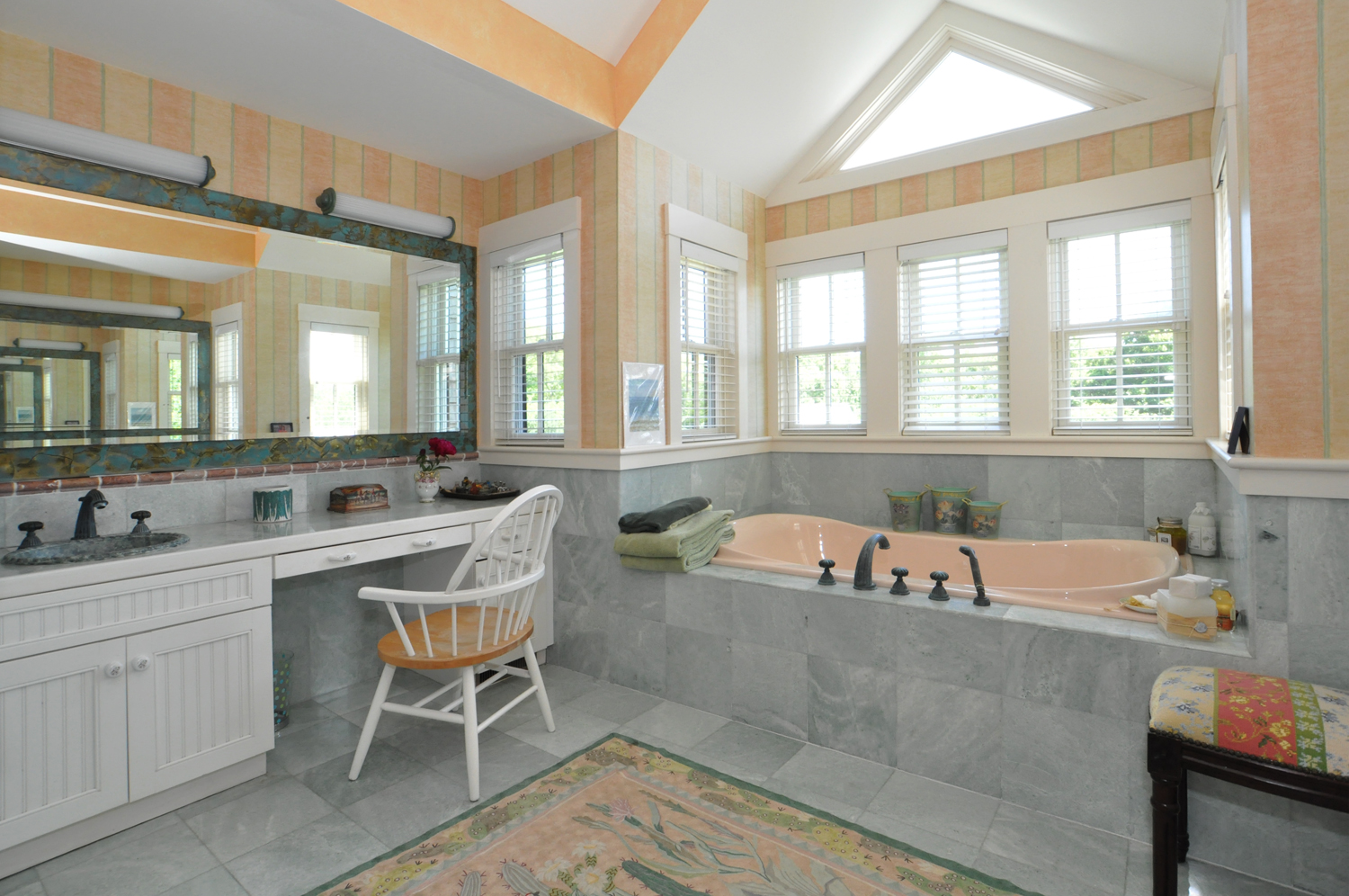 140 Merry Farm Road West Tisbury, MA 02568 - Photo 21 of 32