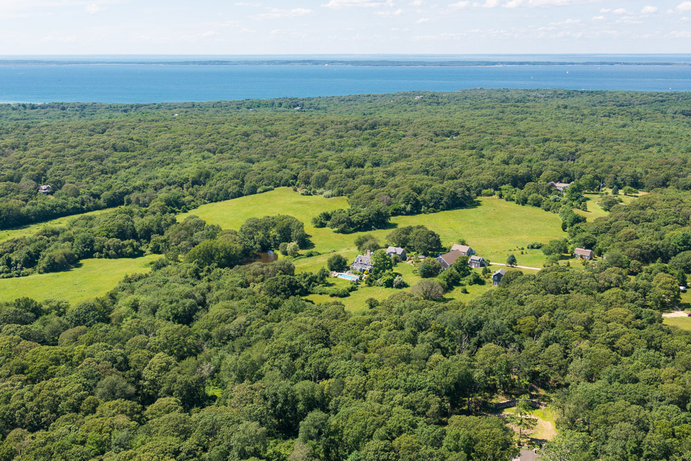 140 Merry Farm Road West Tisbury, MA 02568 - Photo 27 of 32