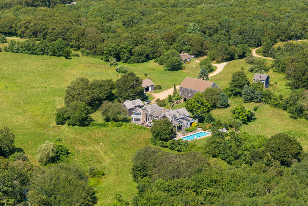 140 Merry Farm Road West Tisbury, MA 02568 - Photo 29 of 32