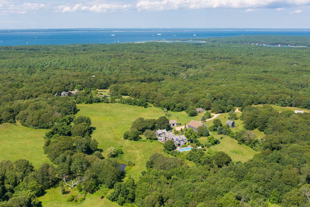 140 Merry Farm Road West Tisbury, MA 02568 - Photo 30 of 32