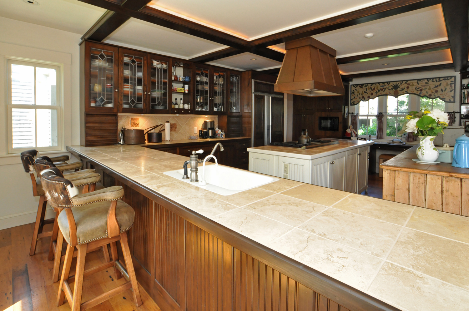 140 Merry Farm Road West Tisbury, MA 02568 - Photo 10 of 32