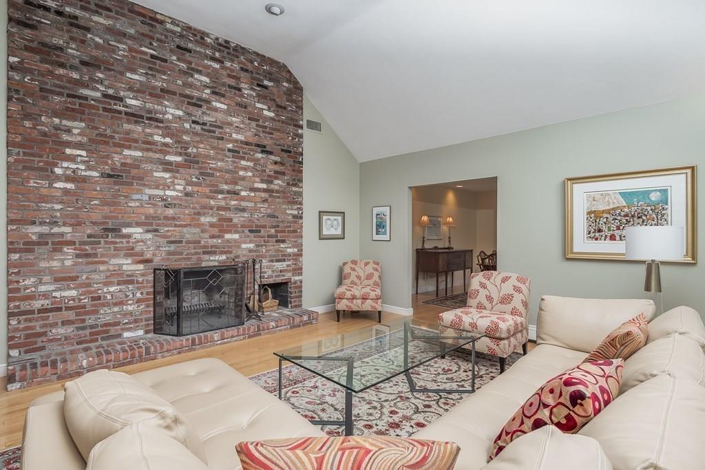 8 Paddock Lane Lexington, MA 02421 - Photo 12 of 25