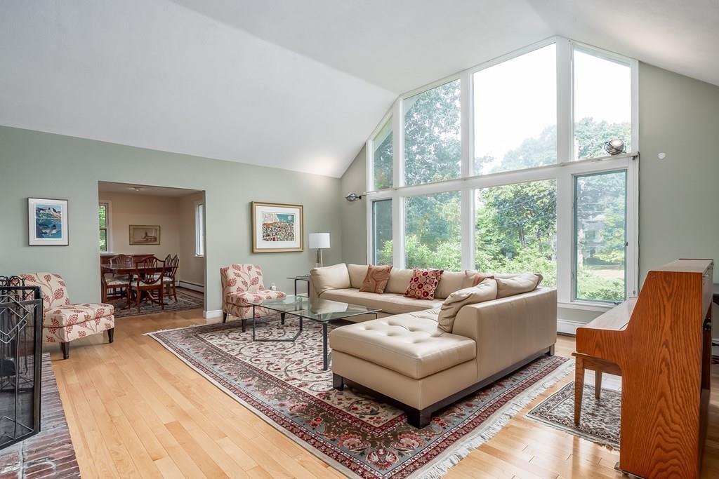 8 Paddock Lane Lexington, MA 02421 - Photo 10 of 25