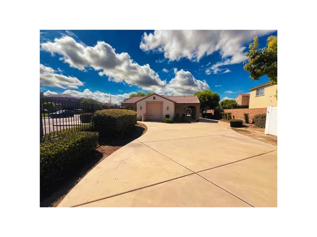 $614,999 | 2610 West Via San Carlos, San Bernardino, CA 92410