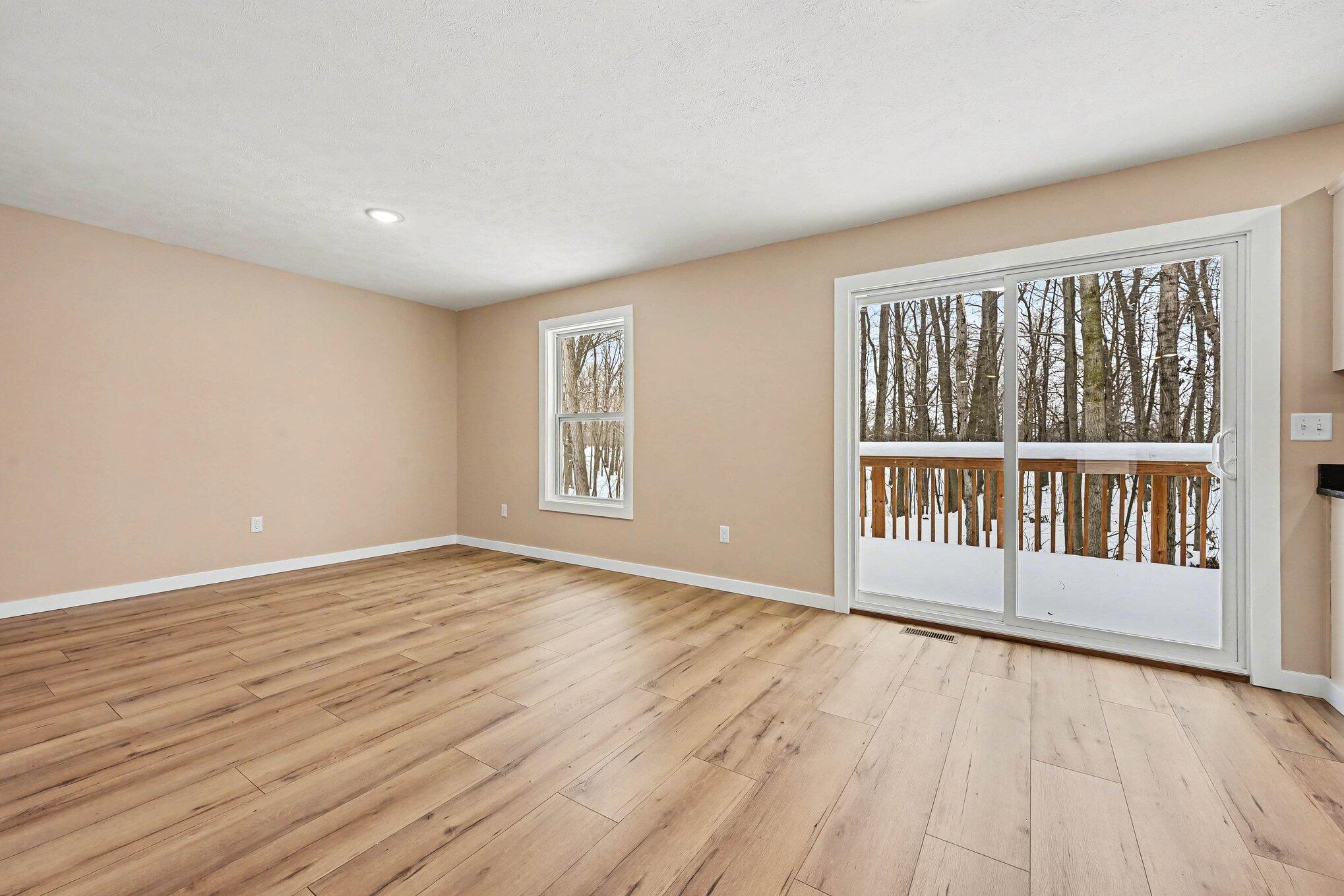 5882 Mullen Ridge Drive Delton, MI 49046 - Photo 12 of 38 006_file_6597