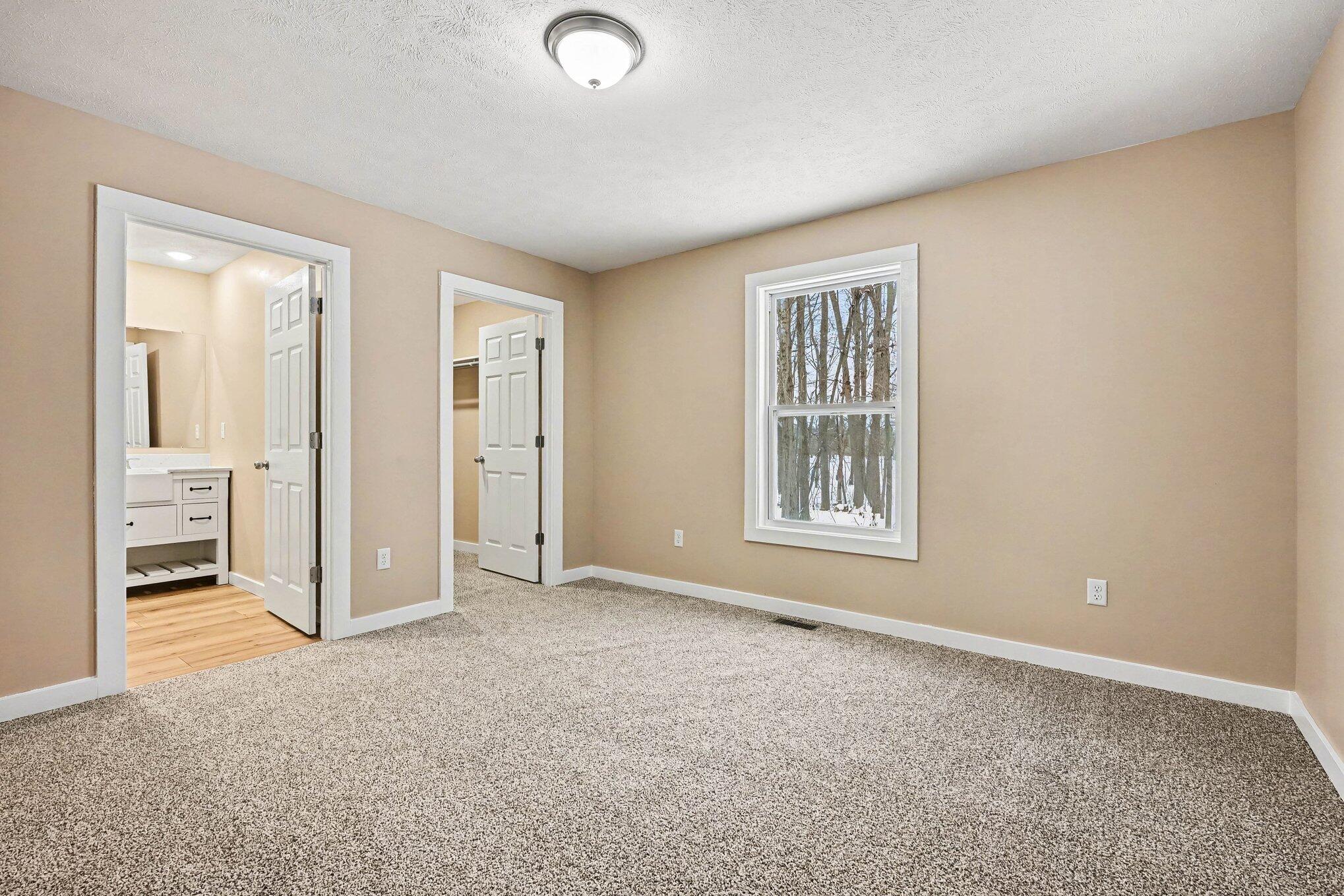 5882 Mullen Ridge Drive Delton, MI 49046 - Photo 14 of 38 015_file_9130