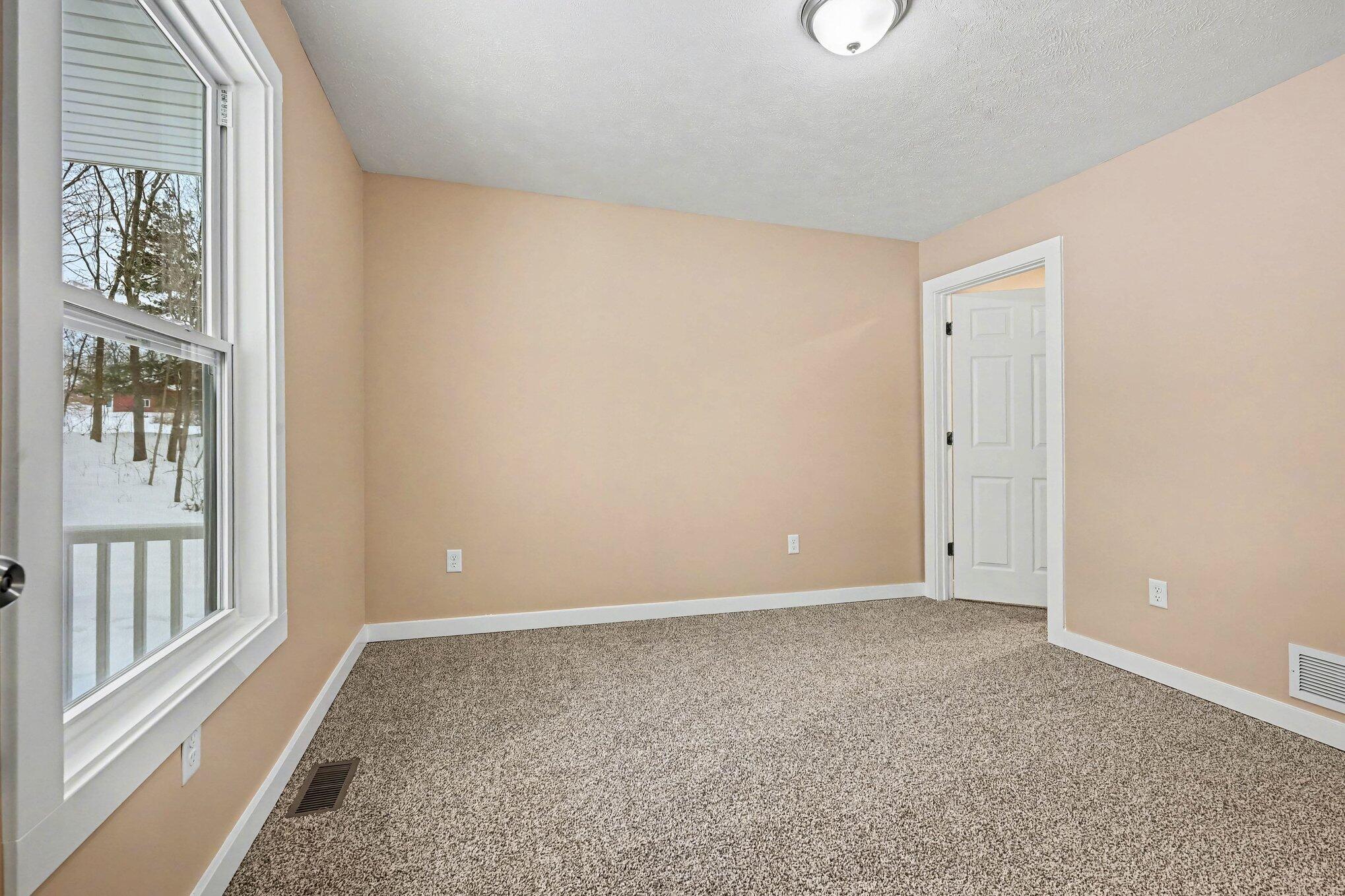 5882 Mullen Ridge Drive Delton, MI 49046 - Photo 17 of 38 013_file_2020