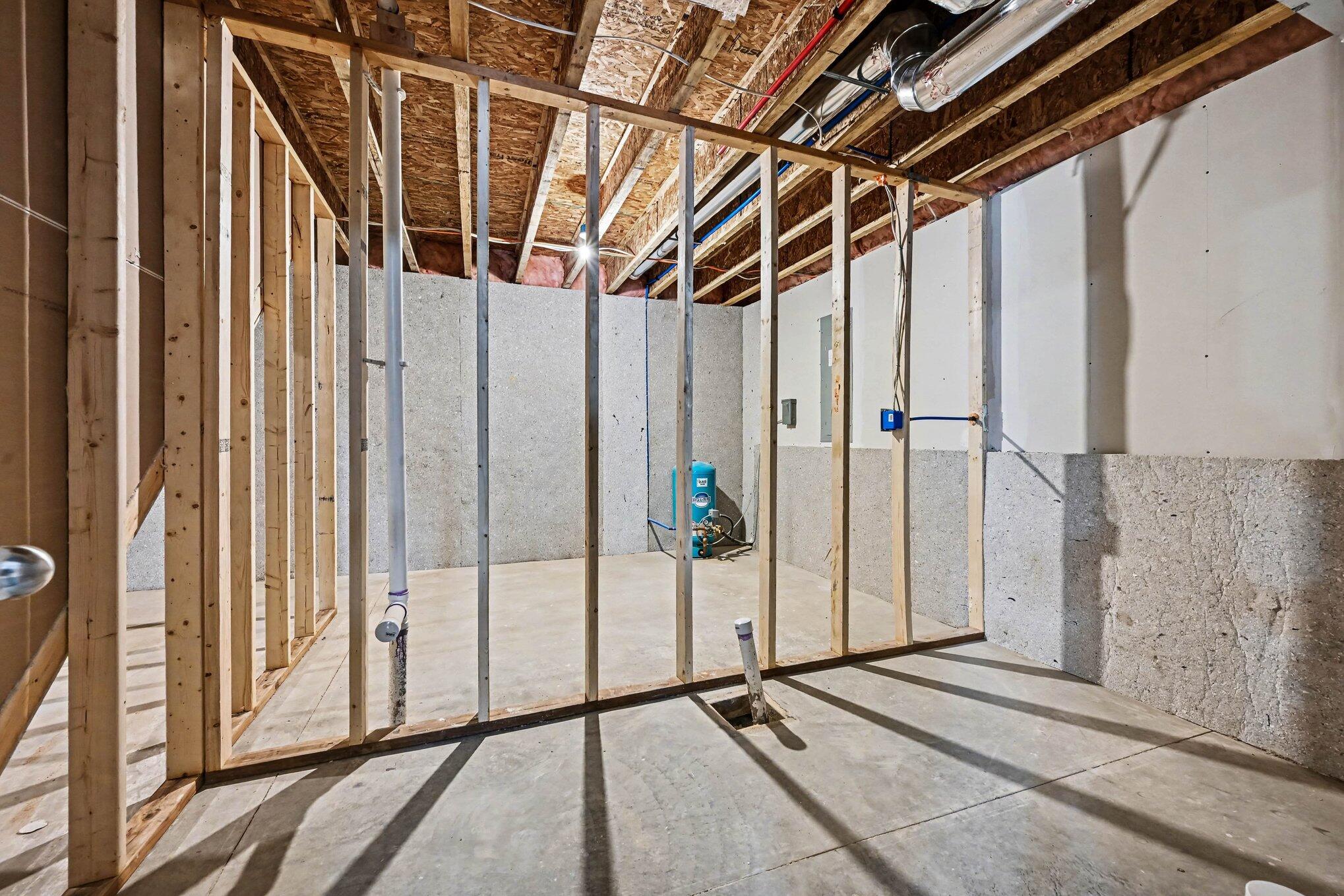 5882 Mullen Ridge Drive Delton, MI 49046 - Photo 22 of 38 002_file_8244