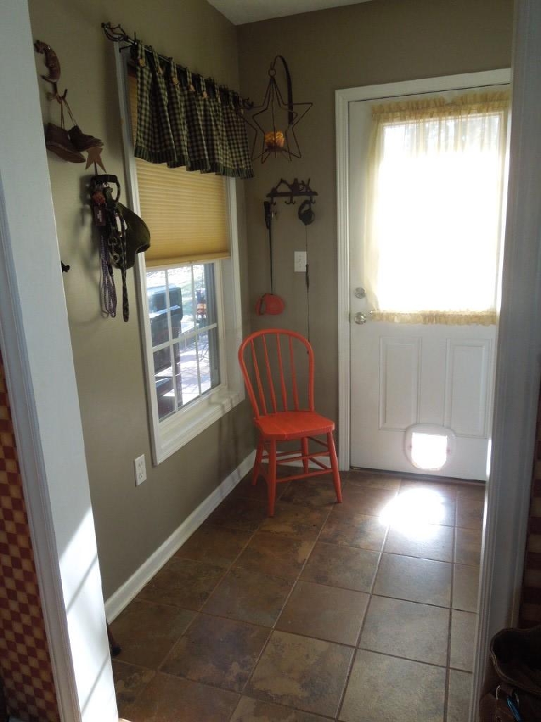 1034 Persinger Road Southwest Roanoke, VA 24015 - Photo 20 of 51 DSCN6683.JPG
