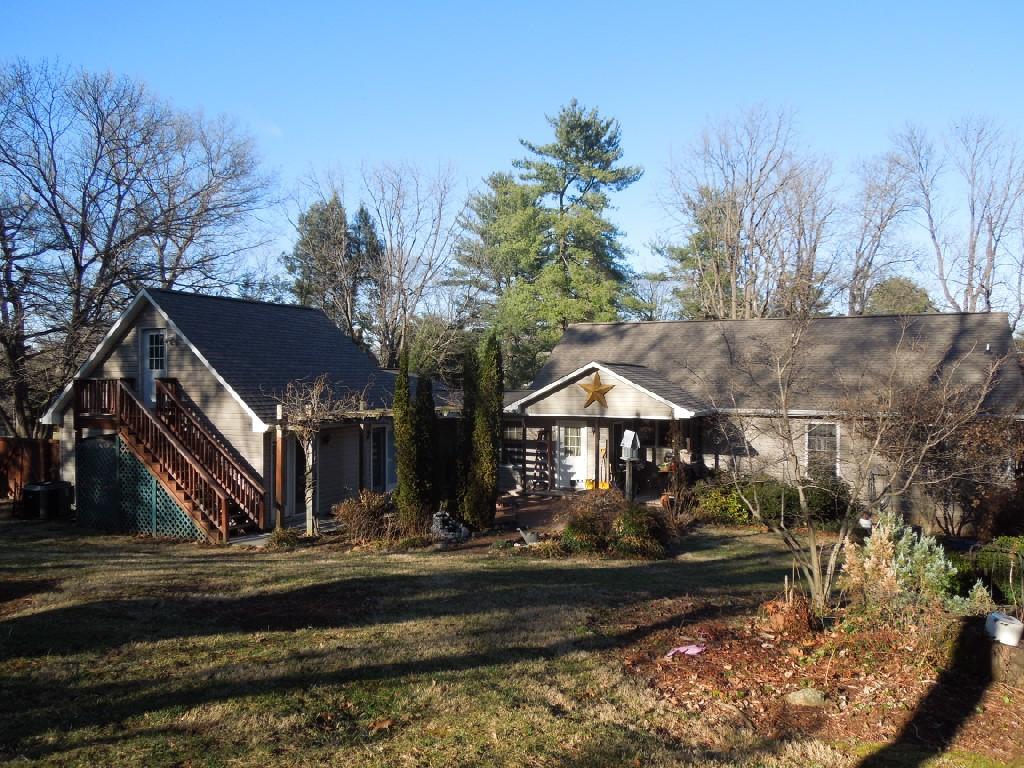 1034 Persinger Road Southwest Roanoke, VA 24015 - Photo 41 of 51 DSCN6725.JPG