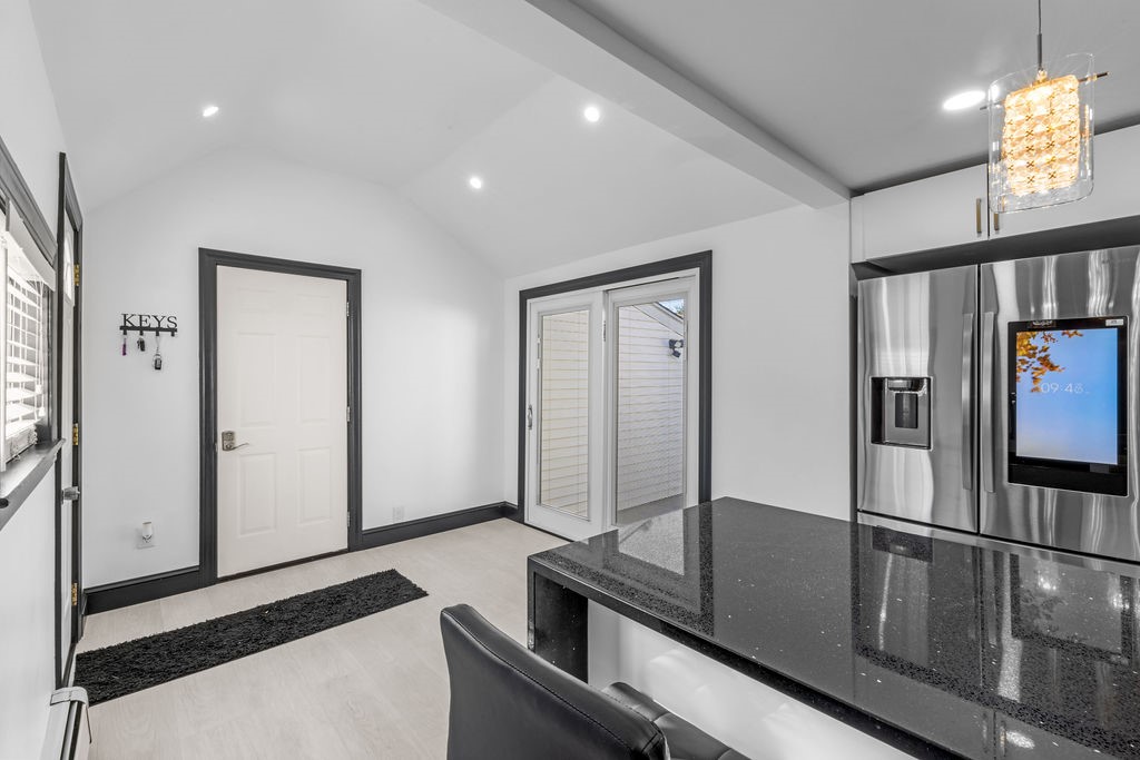 221 Holmes Road Warwick, RI 02888 - Photo 15 of 39