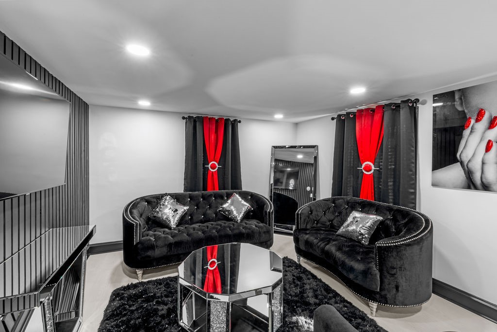 221 Holmes Road Warwick, RI 02888 - Photo 24 of 39