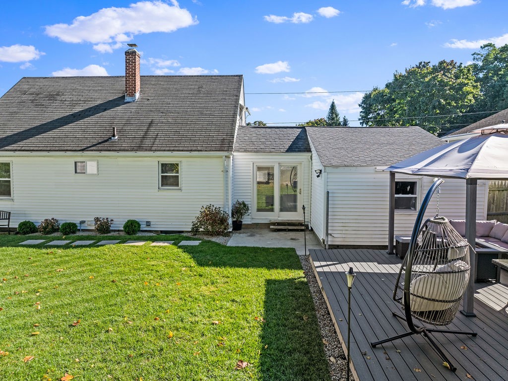 221 Holmes Road Warwick, RI 02888 - Photo 36 of 39