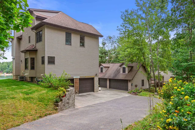 $990,000 | N1736 20th Road, Wautoma, WI 54982