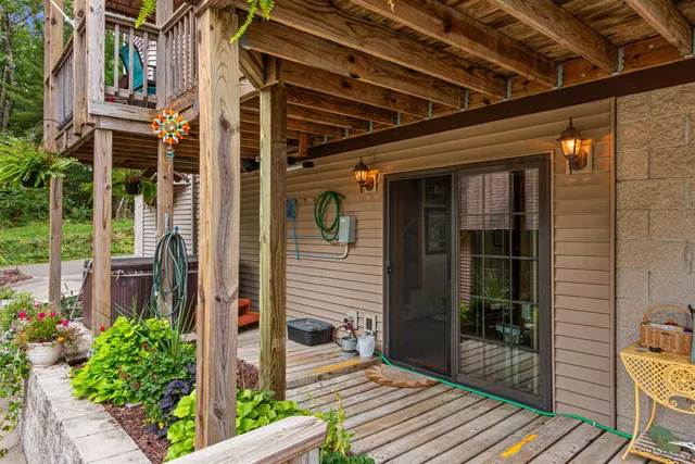 $990,000 | N1736 20th Road, Wautoma, WI 54982