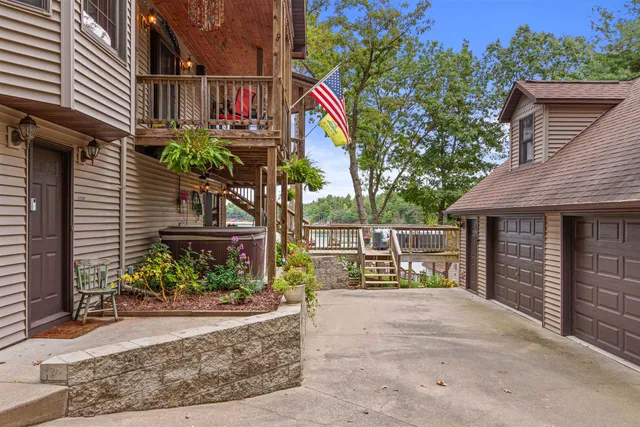 $990,000 | N1736 20th Road, Wautoma, WI 54982