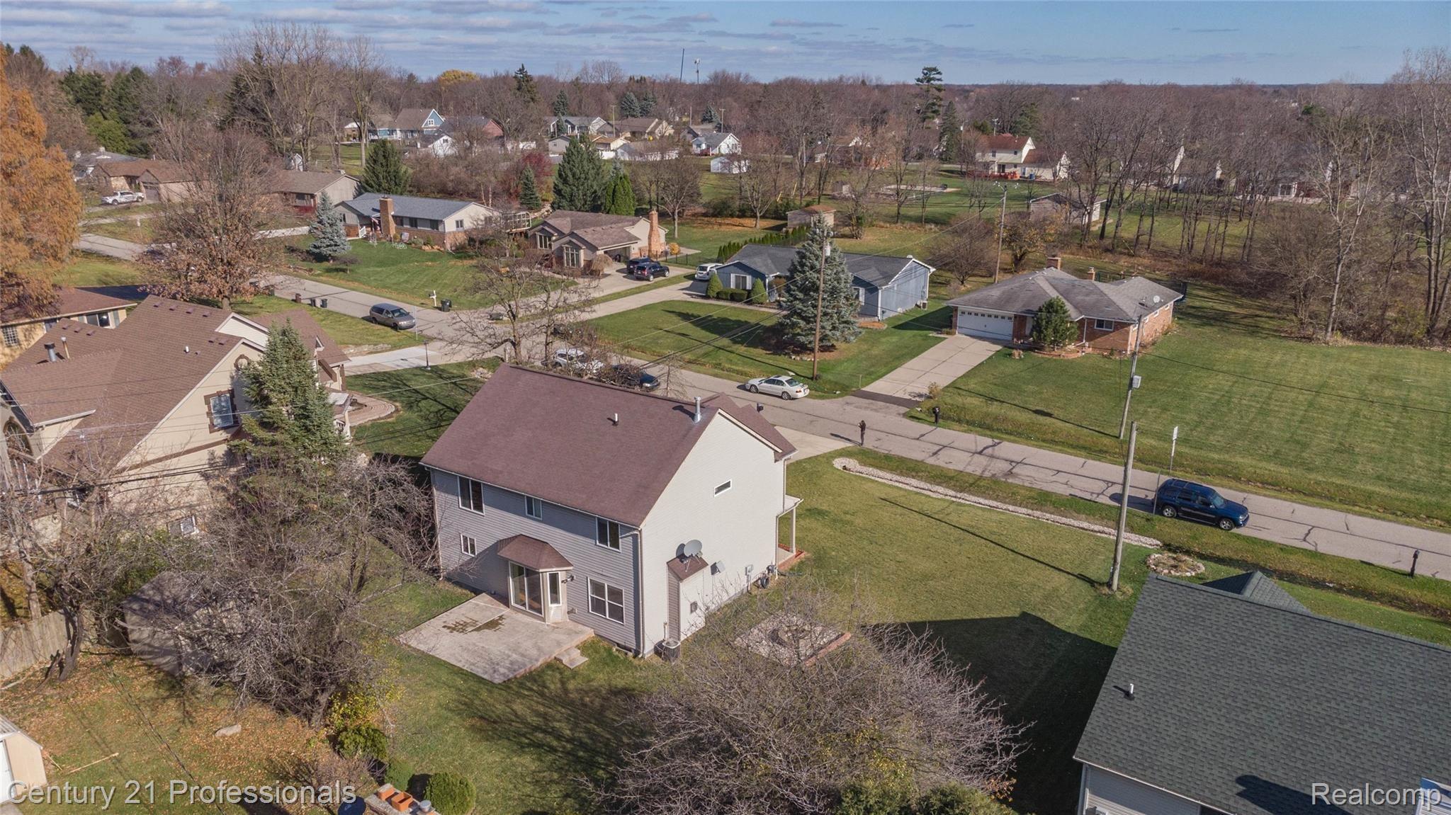 2974 Walbridge Drive Rochester, MI 48307 - Photo 68 of 82 0672200093795_67.jpg