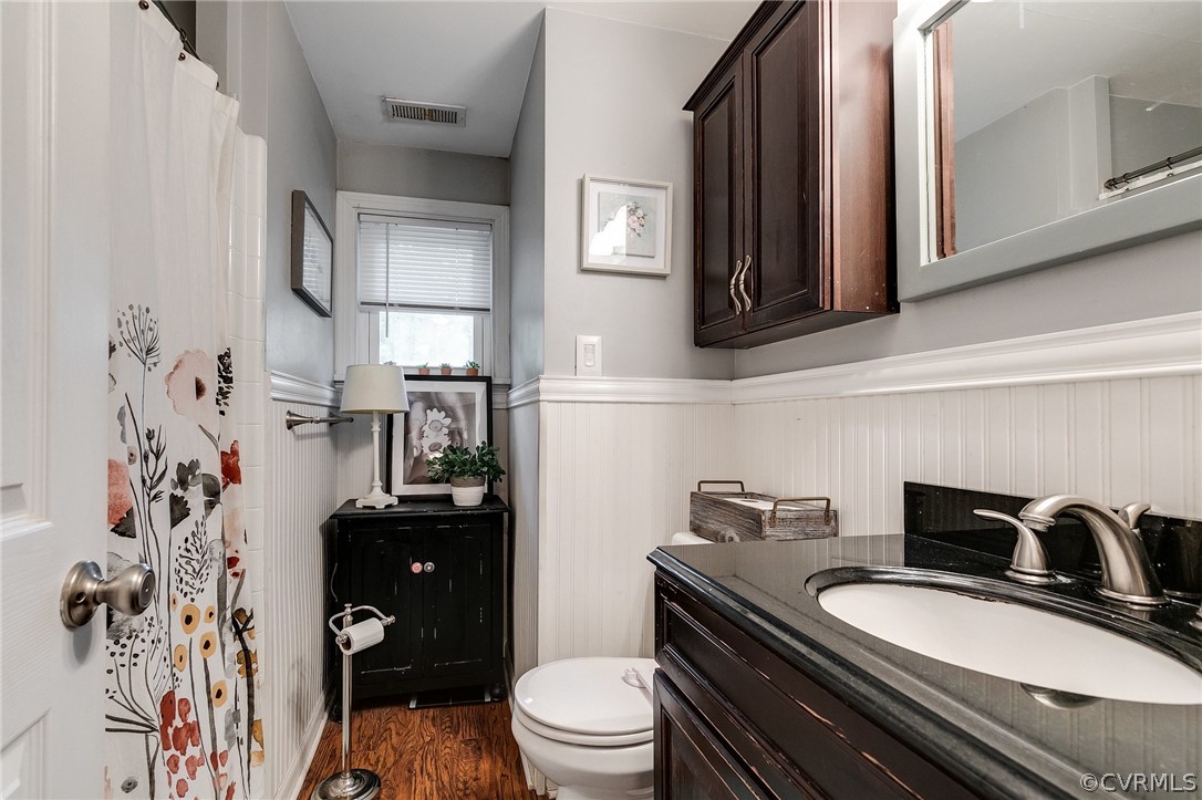 7854 Whitworth Road North Chesterfield, VA 23235 - Photo 13 of 20 Gallery Image 13
