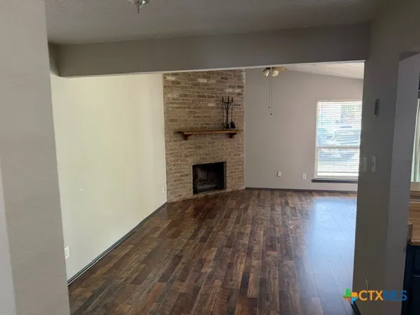 $1,175 | 1113 Dartmouth Avenue, Unit A, San Marcos, TX 78666