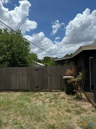$1,175 | 1113 Dartmouth Avenue, Unit A, San Marcos, TX 78666