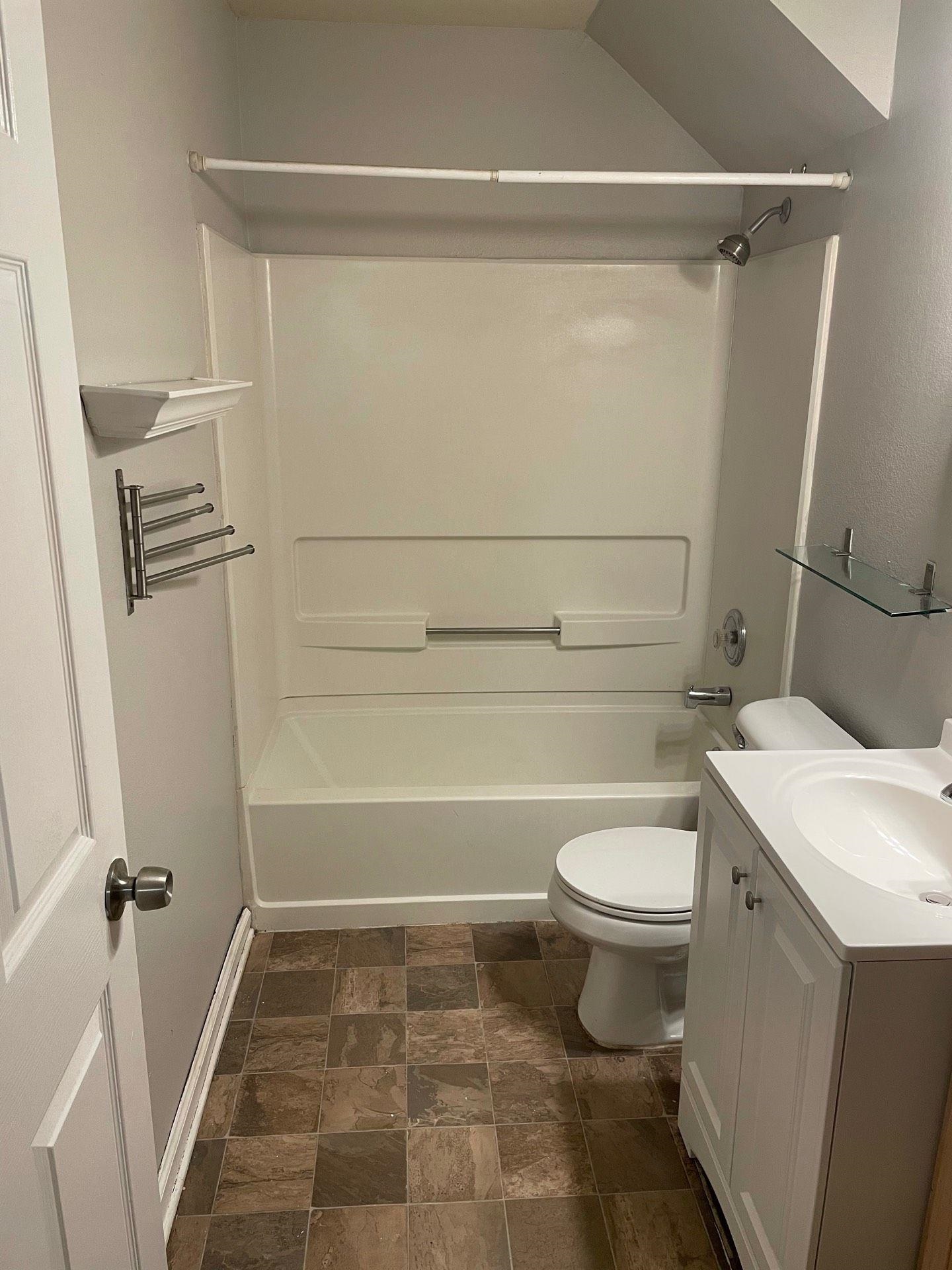 1350 Ocala Road, Unit B Tallahassee, FL 32304 - Photo 11 of 32 Gallery Image 11