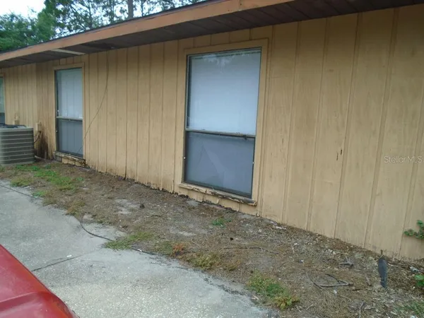 $1,000 | 5701 Northwest 23rd Terrace, Unit 6, Gainesville, FL 32653