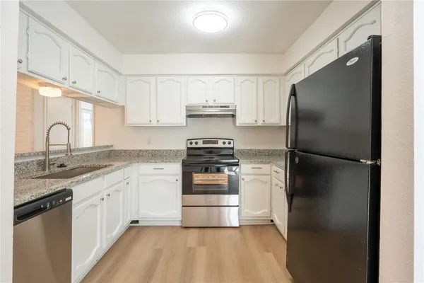 $245,000 | 17819 Wild Willow Lane, Houston, TX 77084