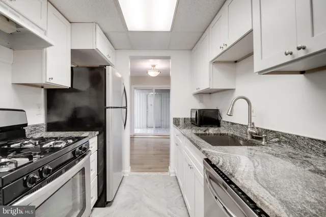 $185,000 | 76 King Henry Circle, Unit 76B, Baltimore, MD 21237