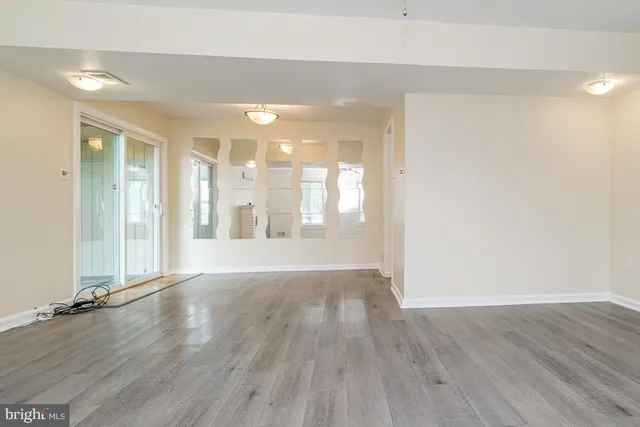 $185,000 | 76 King Henry Circle, Unit 76B, Baltimore, MD 21237