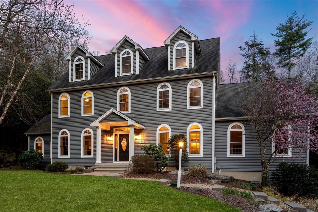 400 New Boston Road Sturbridge, MA 01566 - Photo 2 of 42 a front view of house with yard and green space