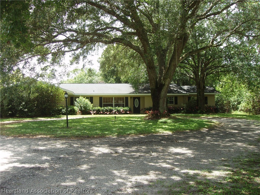111 Mini Road Sebring, FL 33870 - Photo 1 of 15 Gallery Image 1