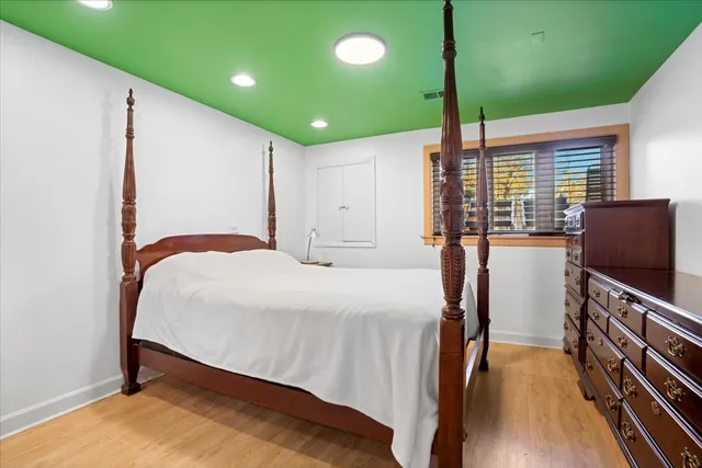 $849,500 | 515 Karey Court, Wilmette, IL 60091