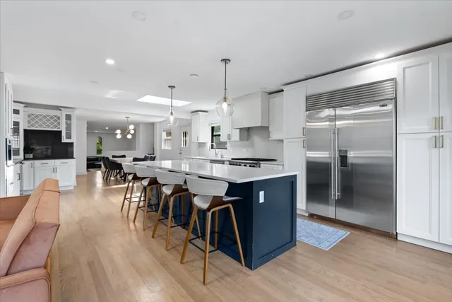 $849,500 | 515 Karey Court, Wilmette, IL 60091