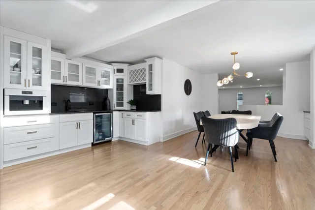 $849,500 | 515 Karey Court, Wilmette, IL 60091