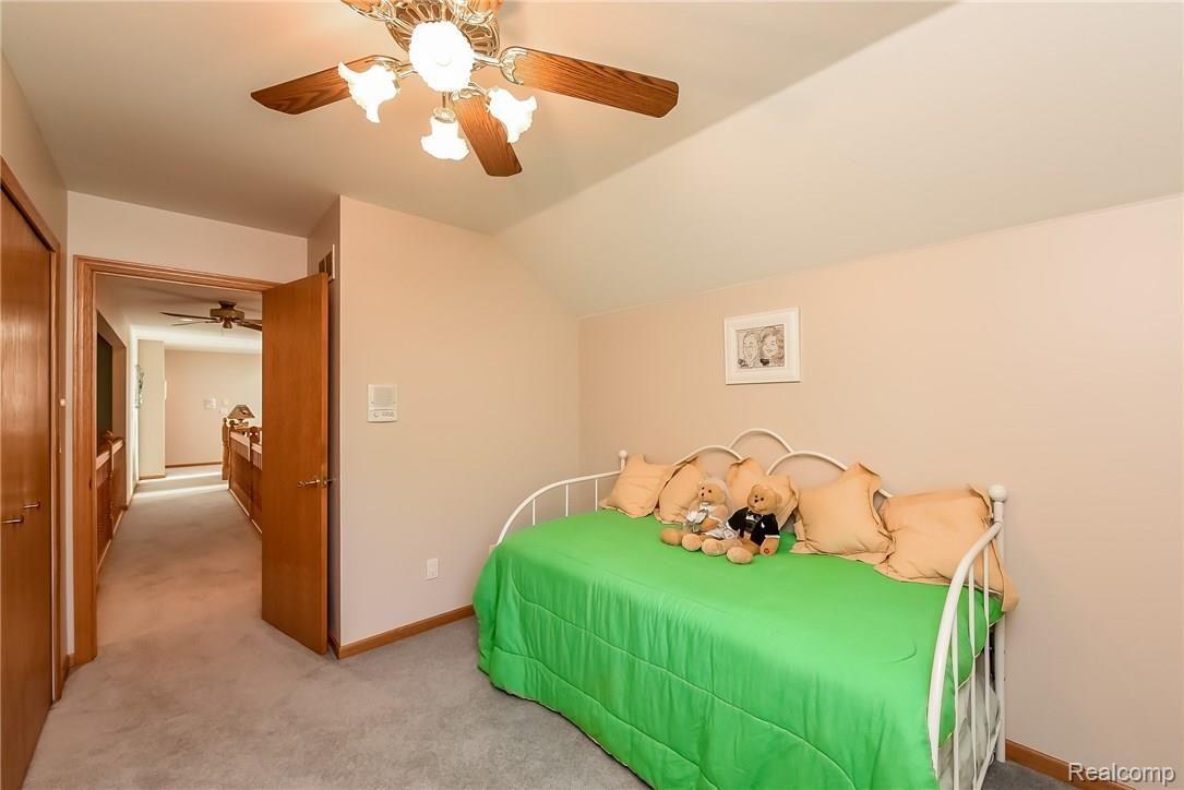 36140 Hardenburg Road Farmington, MI 48331 - Photo 46 of 69 0064.jpg